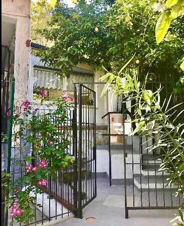 Garden House Apartments In Naples Exterior photo