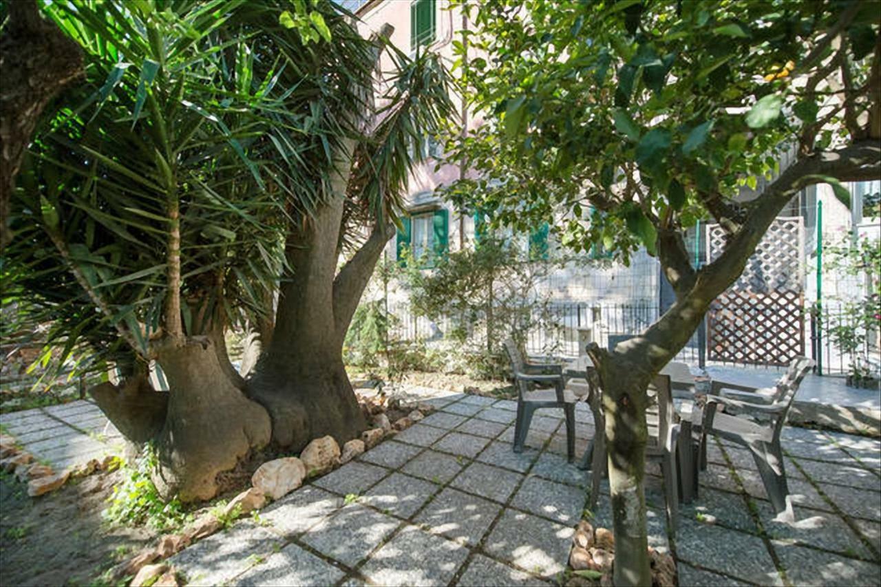 Garden House Apartments In Naples Exterior photo